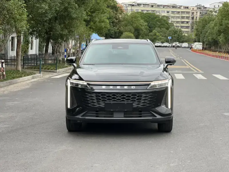 2023 Exeed Yaoguang с пробегом 41 000 км
