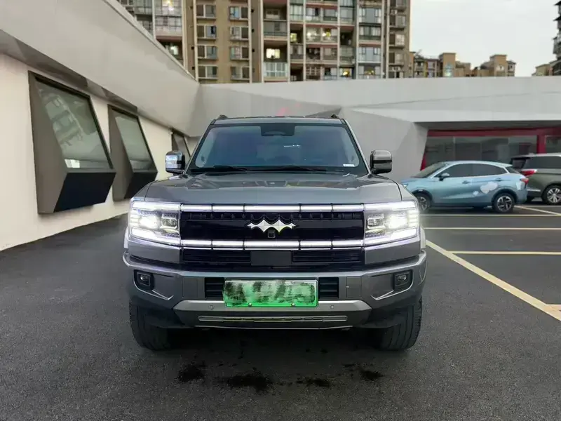 2025 BYD FangChengBao Leopard 5 с пробегом 40 000 км