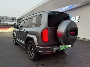 2025 BYD FangChengBao Leopard 5 с пробегом 40 000 км