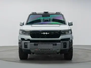2025 BYD FangChengBao Leopard 8 с пробегом 38 000 км