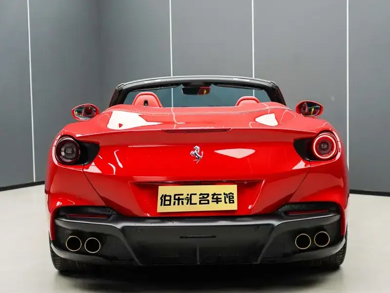 2021 Ferrari Portofino с пробегом 8 500 км