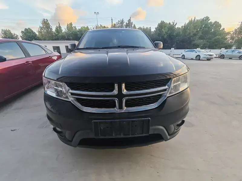 2012 Fiat Freemont с пробегом 151 000 км