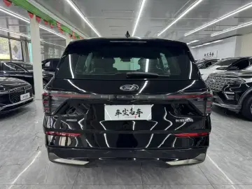 2023 Ford Edge с пробегом 32 000 км