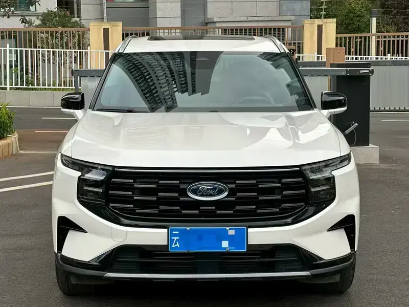 2023 Ford Edge с пробегом 70 000 км