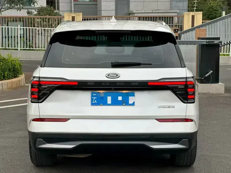 2023 Ford Edge с пробегом 70 000 км