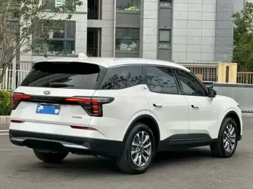 2023 Ford Edge с пробегом 70 000 км