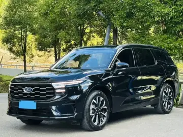 2025 Ford Edge с пробегом 15 000 км