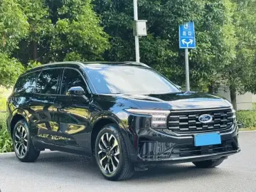 2025 Ford Edge с пробегом 15 000 км