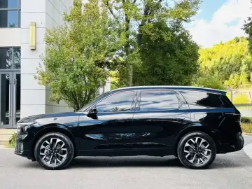 2025 Ford Edge с пробегом 15 000 км