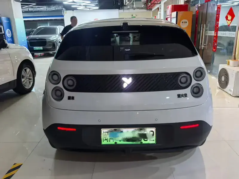 2025 Nio Firefly с пробегом 12 000 км