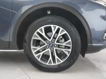 2020 Ford Escape с пробегом 29 000 км