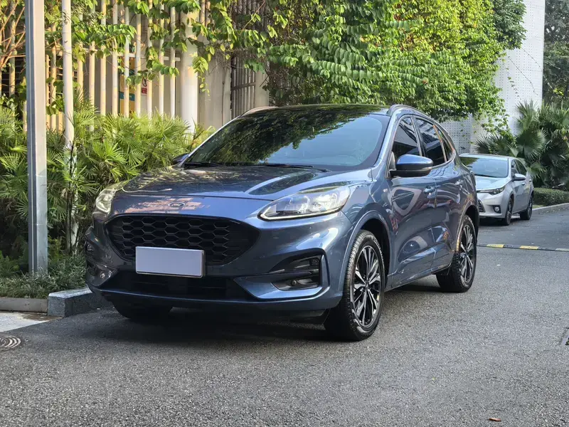 2019 Ford Escape с пробегом 56 000 км