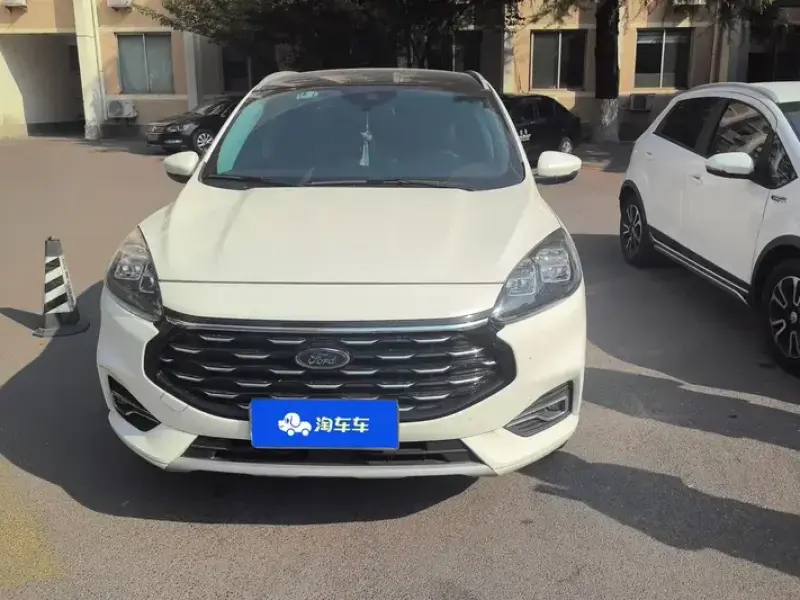 2019 Ford Escape с пробегом 36 000 км