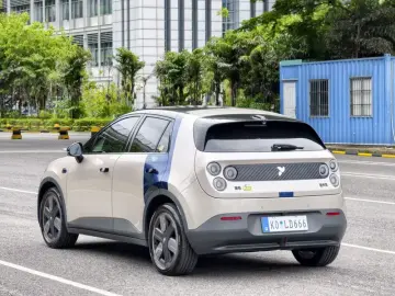 2025 Nio Firefly с пробегом 20 000 км