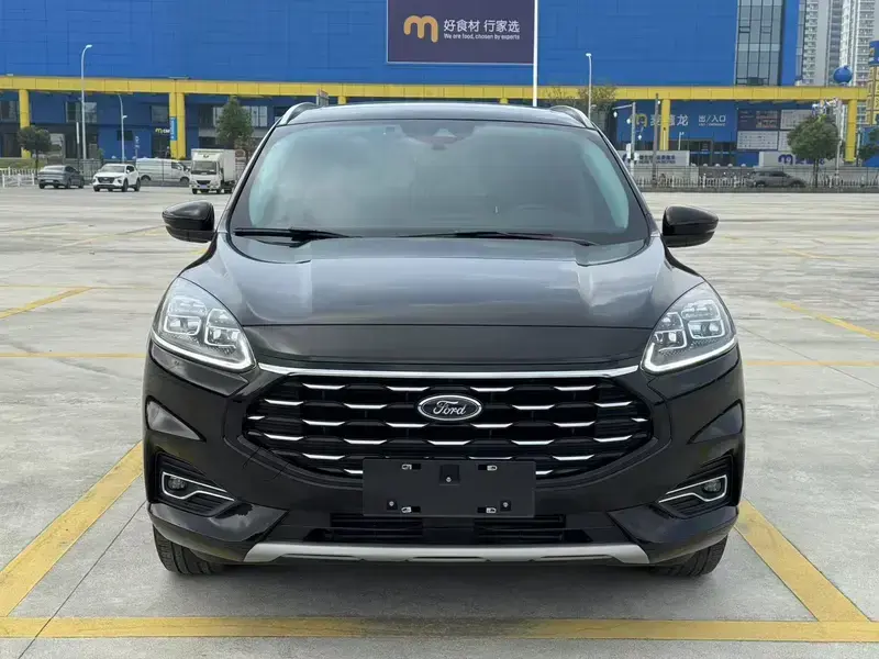 2020 Ford Escape с пробегом 31 000 км