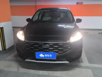 2020 Ford Escape с пробегом 37 000 км