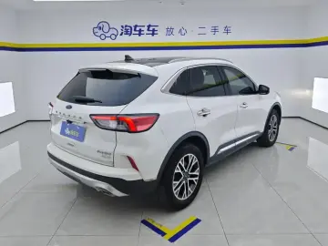 2020 Ford Escape с пробегом 46 000 км