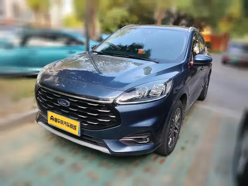 2020 Ford Escape с пробегом 127 400 км