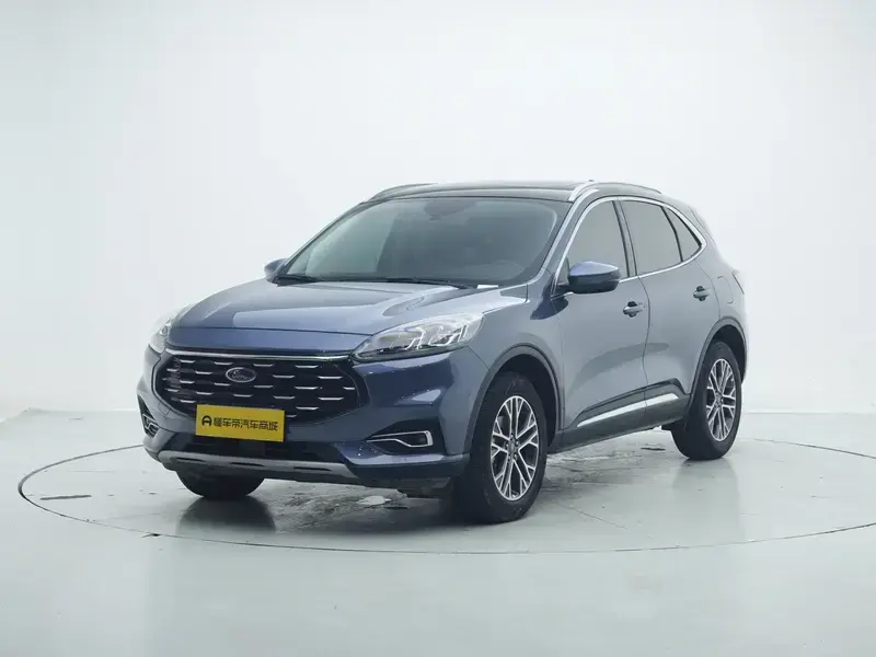 2020 Ford Escape с пробегом 19 800 км