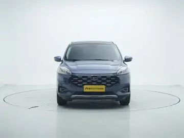 2020 Ford Escape с пробегом 19 800 км