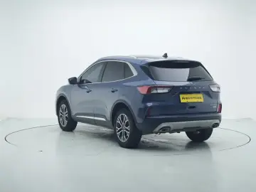 2020 Ford Escape с пробегом 19 800 км