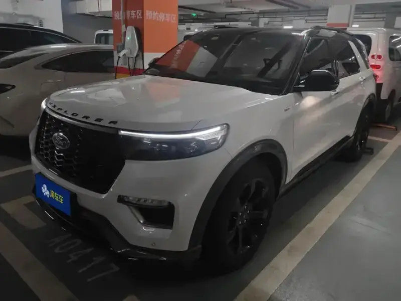 2020 Ford Explorer с пробегом 57 000 км