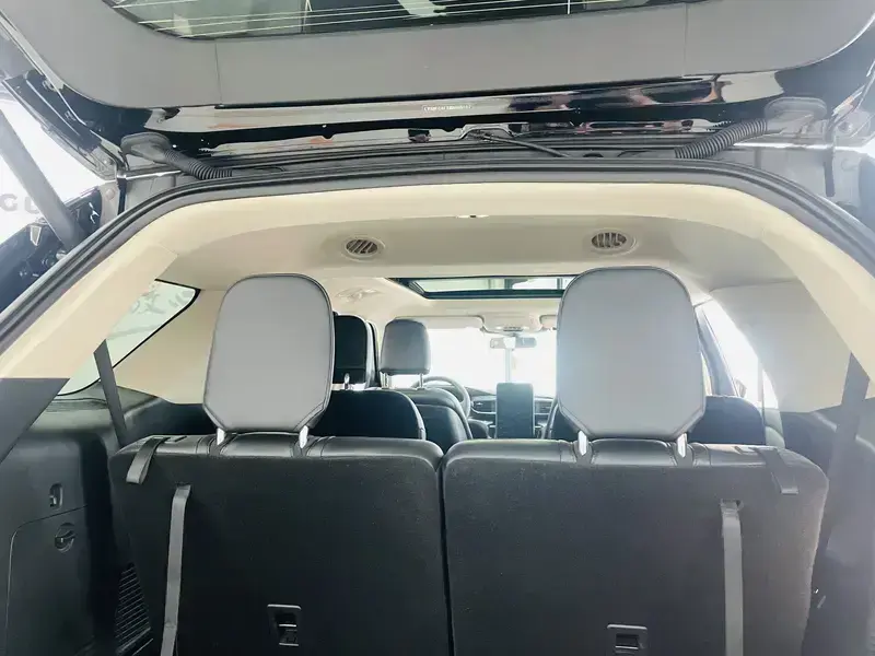 2020 Ford Explorer с пробегом 16 900 км