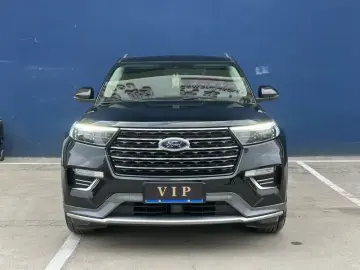 2020 Ford Explorer с пробегом 45 000 км