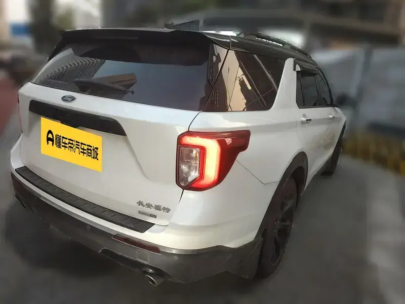 2020 Ford Explorer с пробегом 57 500 км