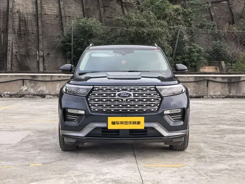 2020 Ford Explorer с пробегом 85 600 км