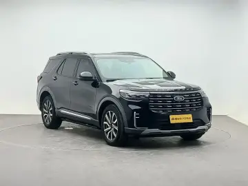 2023 Ford Explorer с пробегом 105 700 км