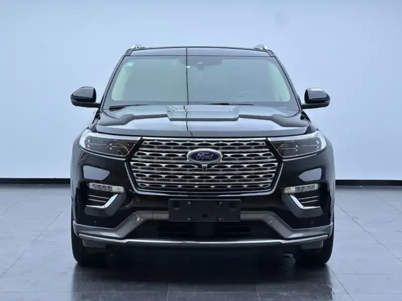 2020 Ford Explorer с пробегом 52 000 км