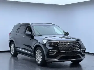 2020 Ford Explorer с пробегом 52 000 км