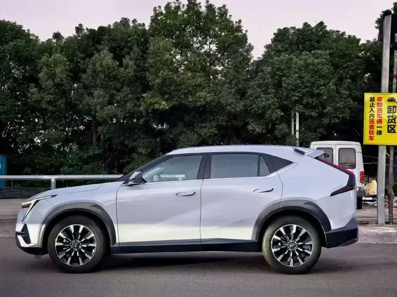 2022 GAC Trumpchi Emkoo с пробегом 35 000 км