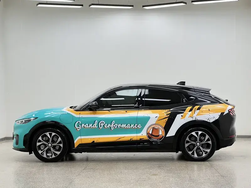 2021 Ford Mustang Mach-E с пробегом 83 800 км