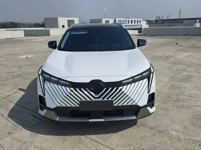 2022 GAC Trumpchi Emkoo с пробегом 35 000 км