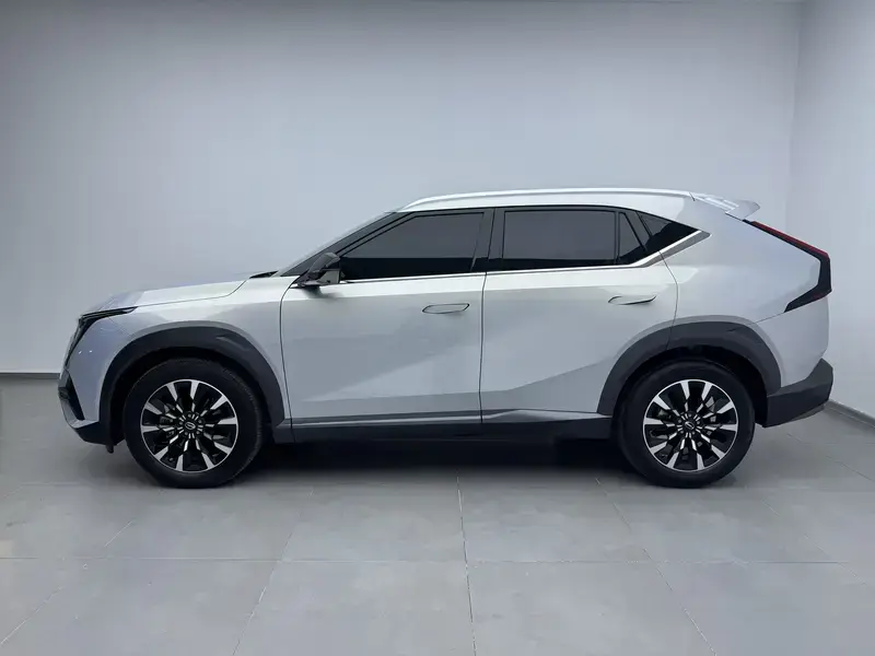 2022 GAC Trumpchi Emkoo с пробегом 38 000 км