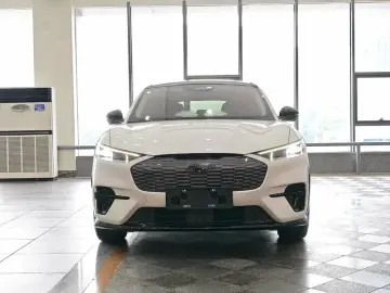 2021 Ford Mustang Mach-E с пробегом 73 000 км