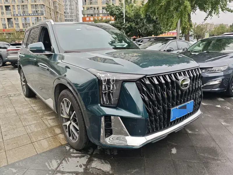 2022 GAC Trumpchi GS8 с пробегом 29 100 км