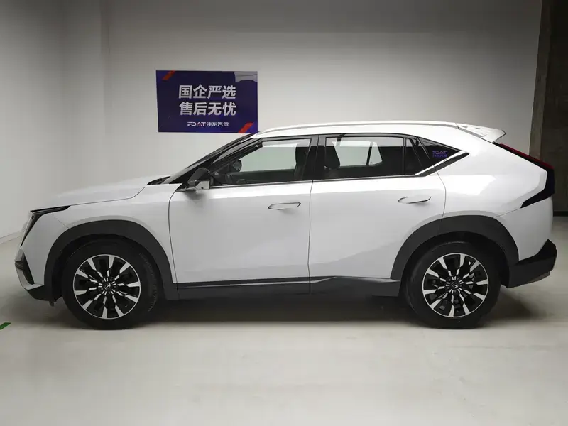 2022 GAC Trumpchi Emkoo с пробегом 38 300 км