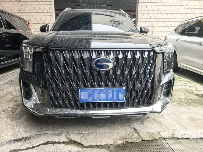 2022 GAC Trumpchi GS8 с пробегом 28 000 км