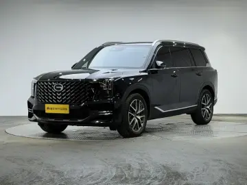 2025 GAC Trumpchi GS8 с пробегом 10 100 км