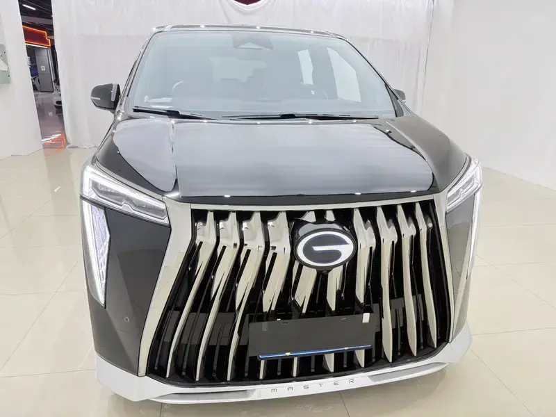 2024 GAC Trumpchi M8 с пробегом 33 800 км