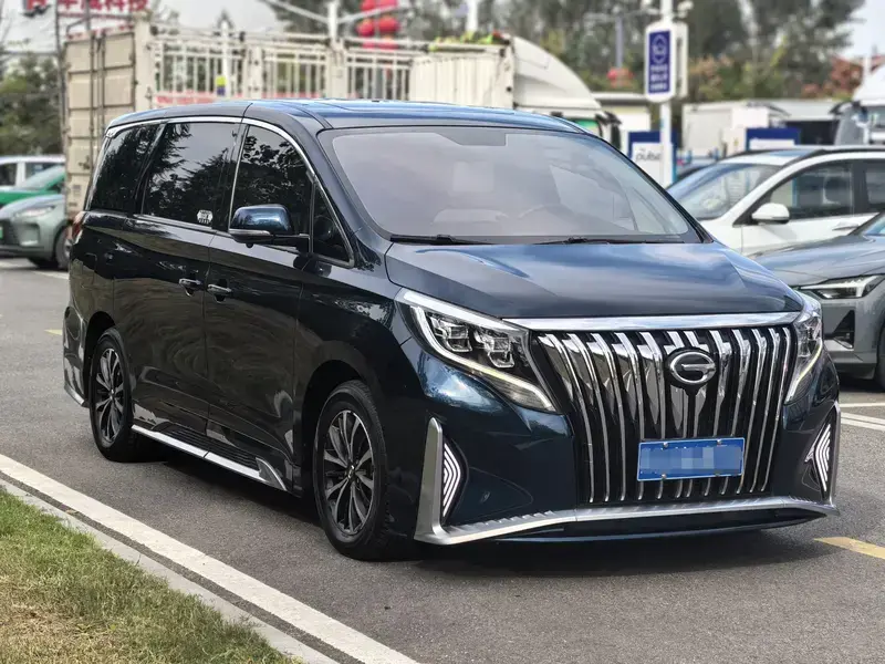 2023 GAC Trumpchi M8 с пробегом 36 000 км