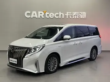 2023 GAC Trumpchi M8 с пробегом 46 000 км