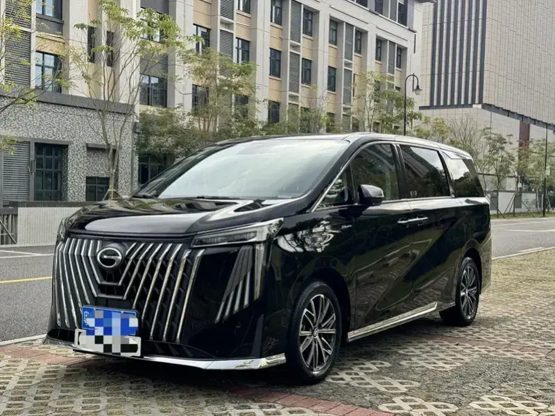 2024 GAC Trumpchi M8 с пробегом 32 000 км