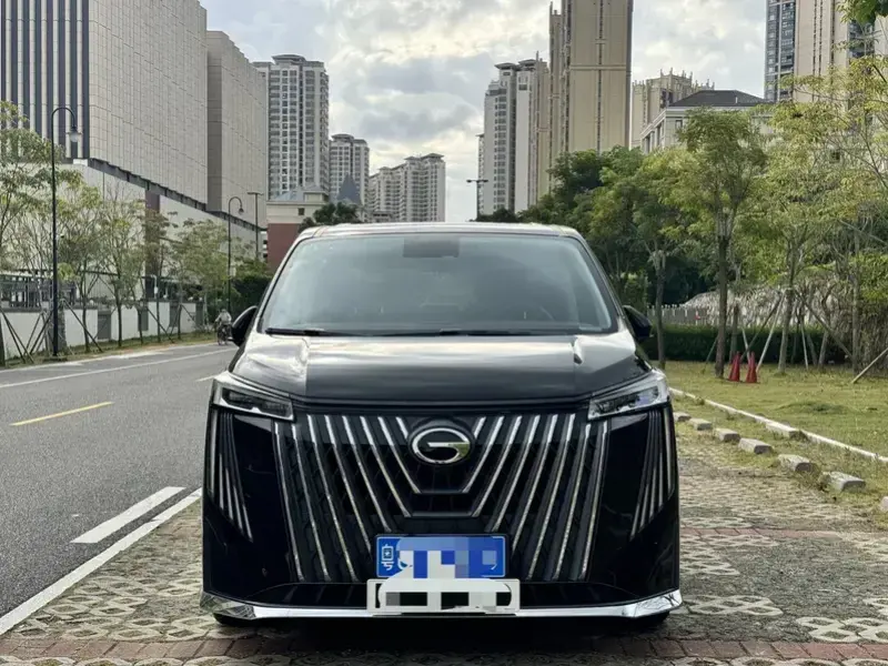 2024 GAC Trumpchi M8 с пробегом 32 000 км