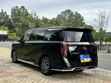 2024 GAC Trumpchi M8 с пробегом 32 000 км