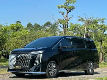 2024 GAC Trumpchi M8 с пробегом 8 000 км