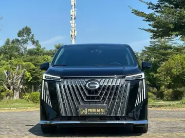2024 GAC Trumpchi M8 с пробегом 8 000 км